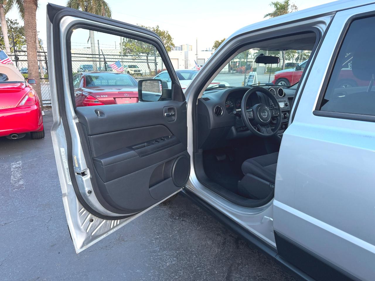 Jeep Patriot Sport 2WD 2013