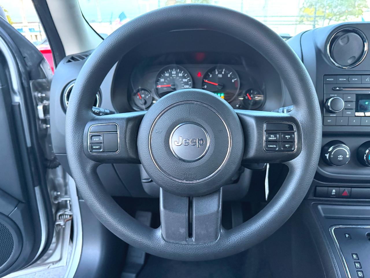 Jeep Patriot Sport 2WD 2013