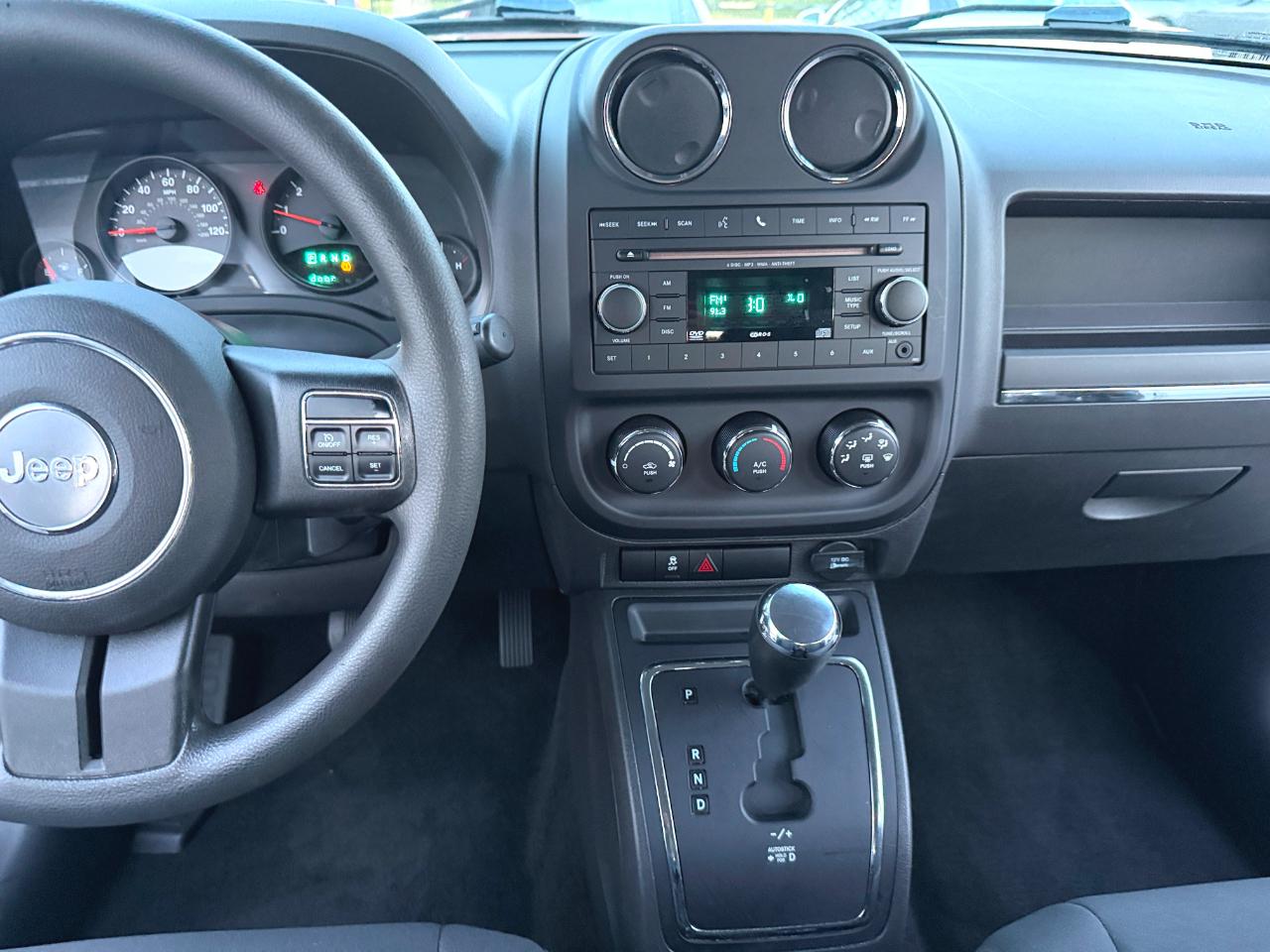 Jeep Patriot Sport 2WD 2013