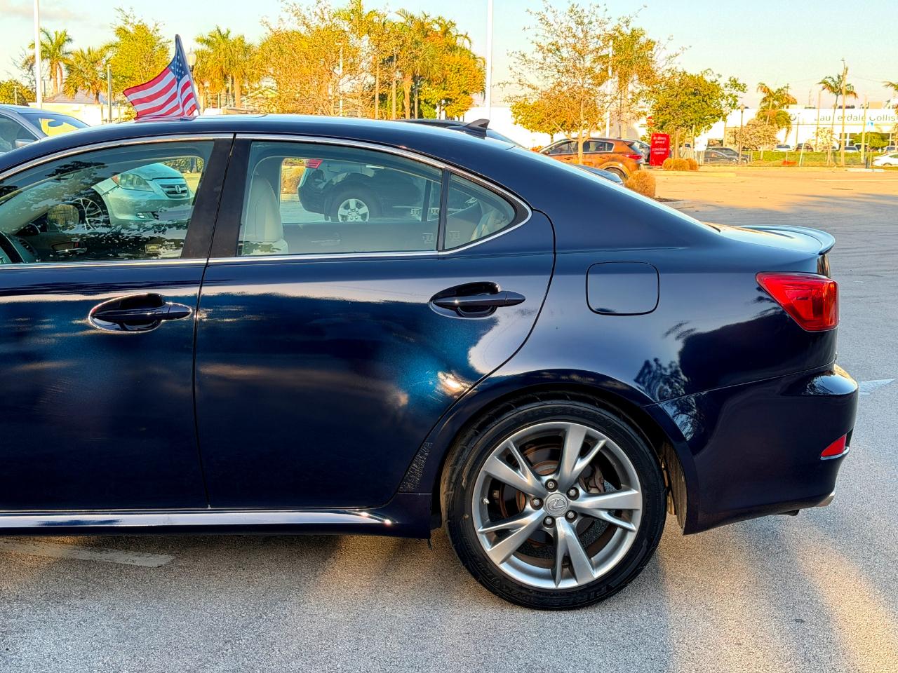 Lexus IS 250 4dr Sport Sdn Auto 2009