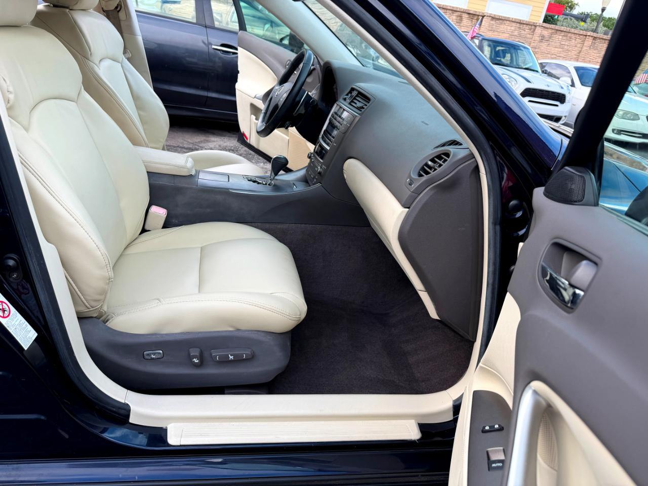 Lexus IS 250 4dr Sport Sdn Auto 2009