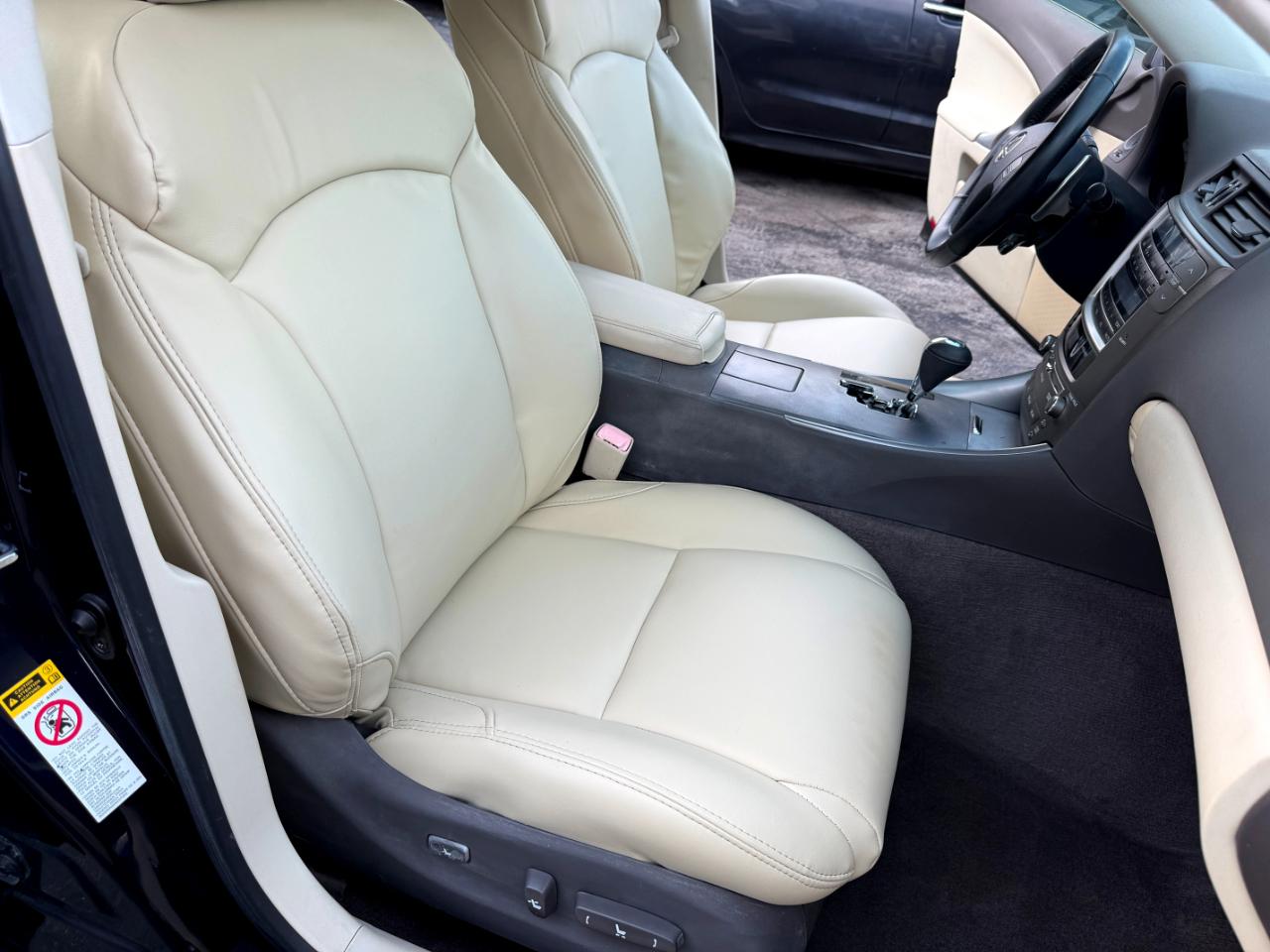 Lexus IS 250 4dr Sport Sdn Auto 2009