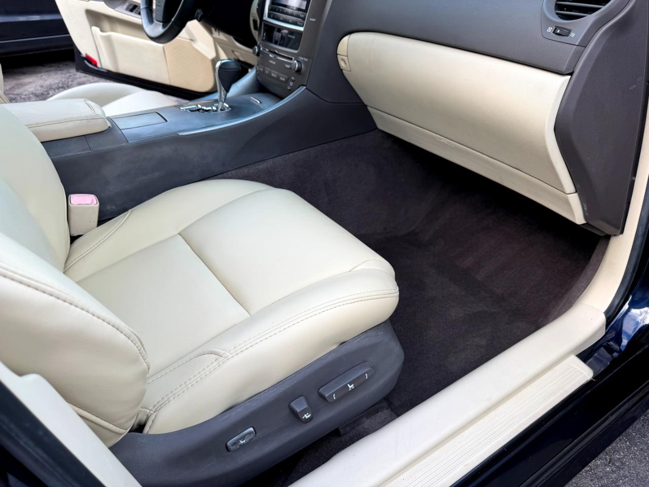 Lexus IS 250 4dr Sport Sdn Auto 2009