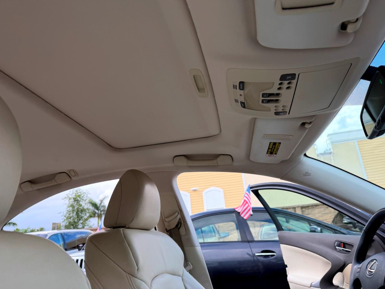 Lexus IS 250 4dr Sport Sdn Auto 2009