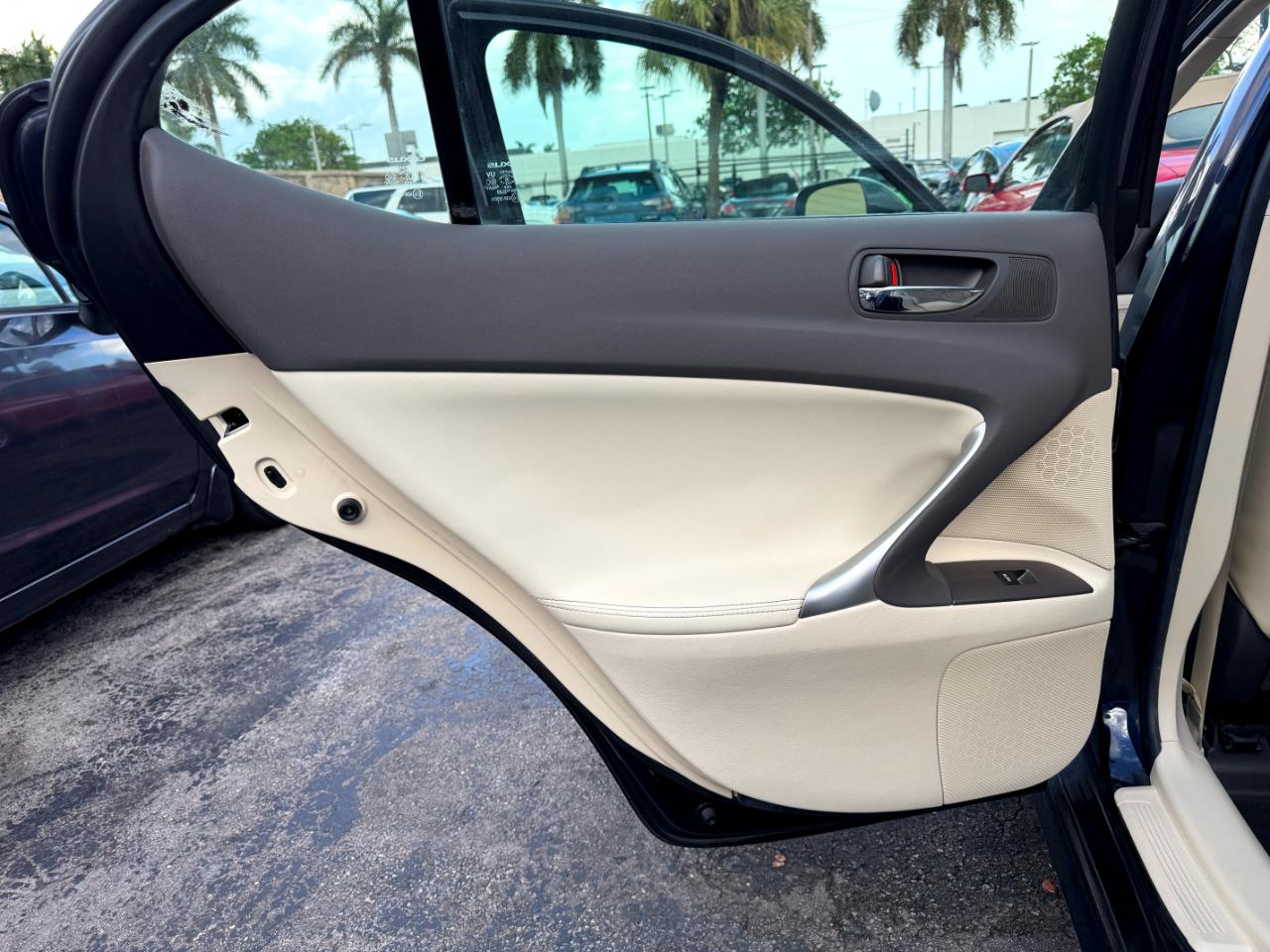 Lexus IS 250 4dr Sport Sdn Auto 2009