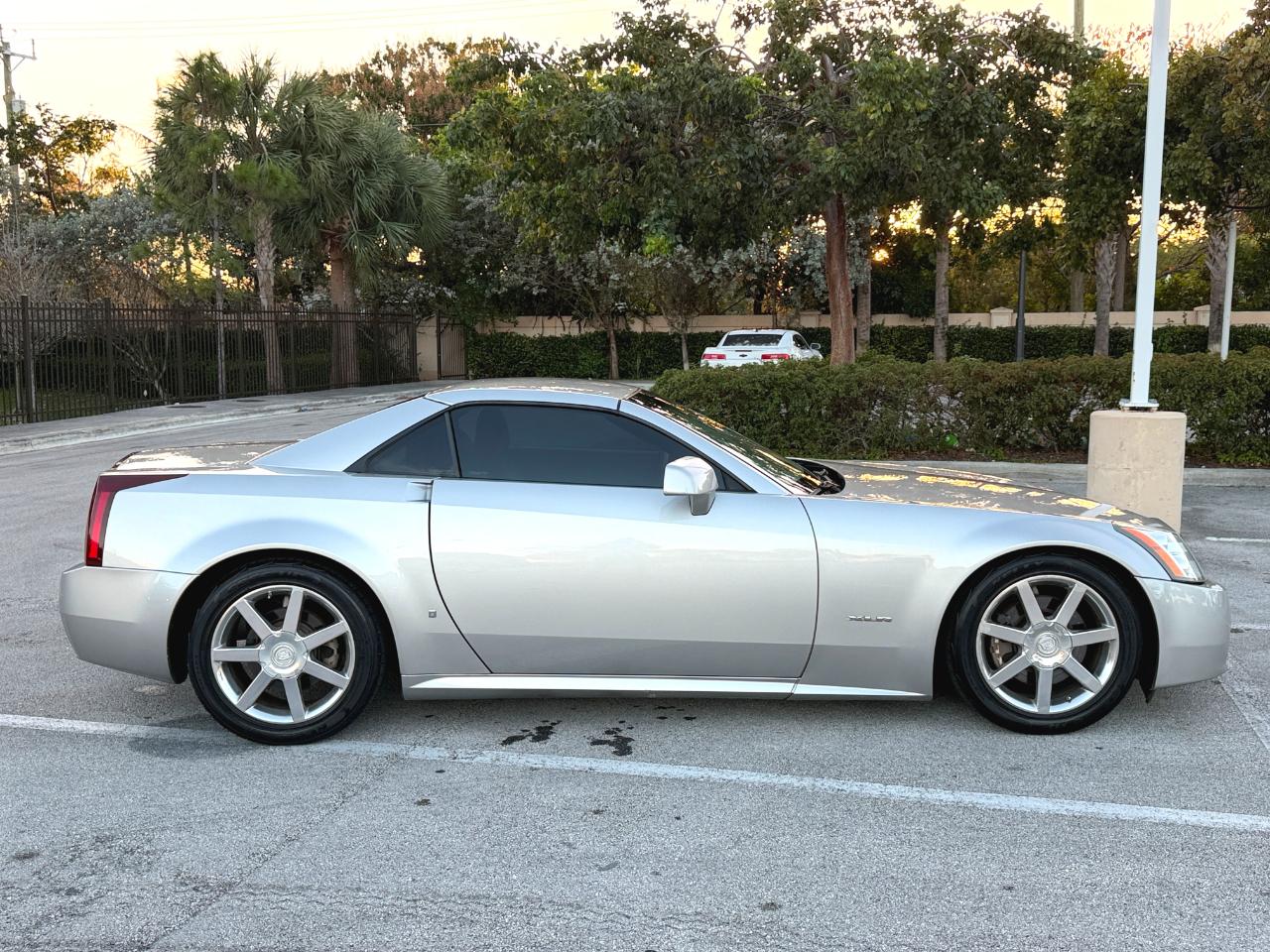 Cadillac XLR Base 2007