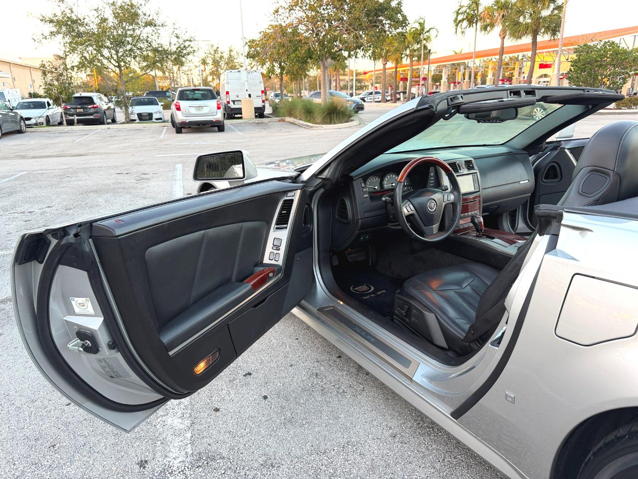 Cadillac XLR Base 2007