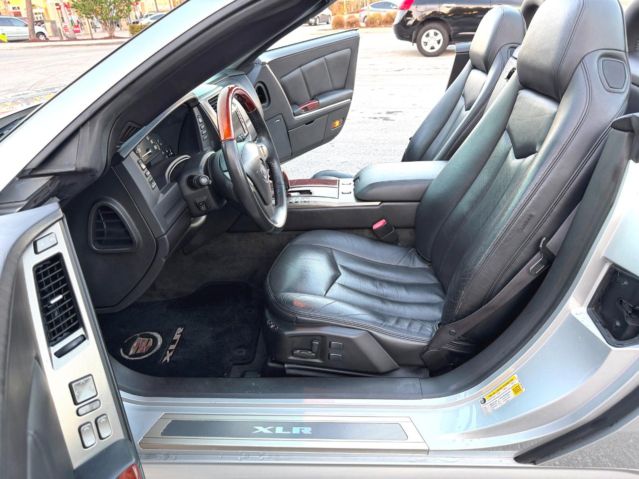 Cadillac XLR Base 2007