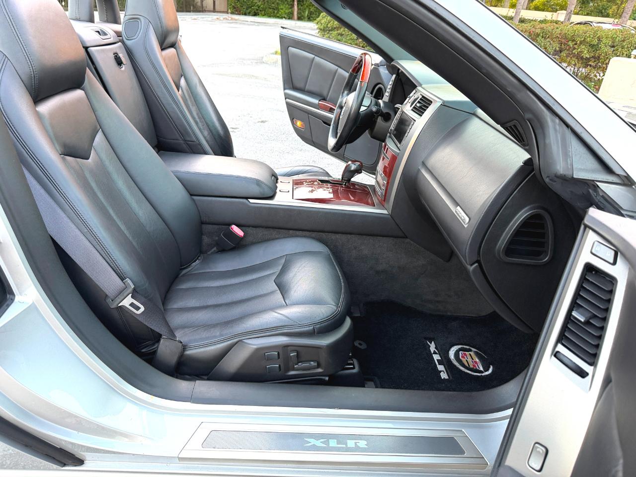 Cadillac XLR Base 2007