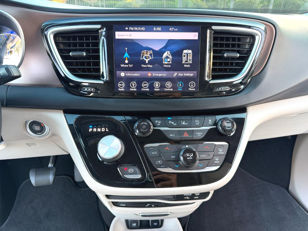 Chrysler Pacifica Touring-L Plus 2019