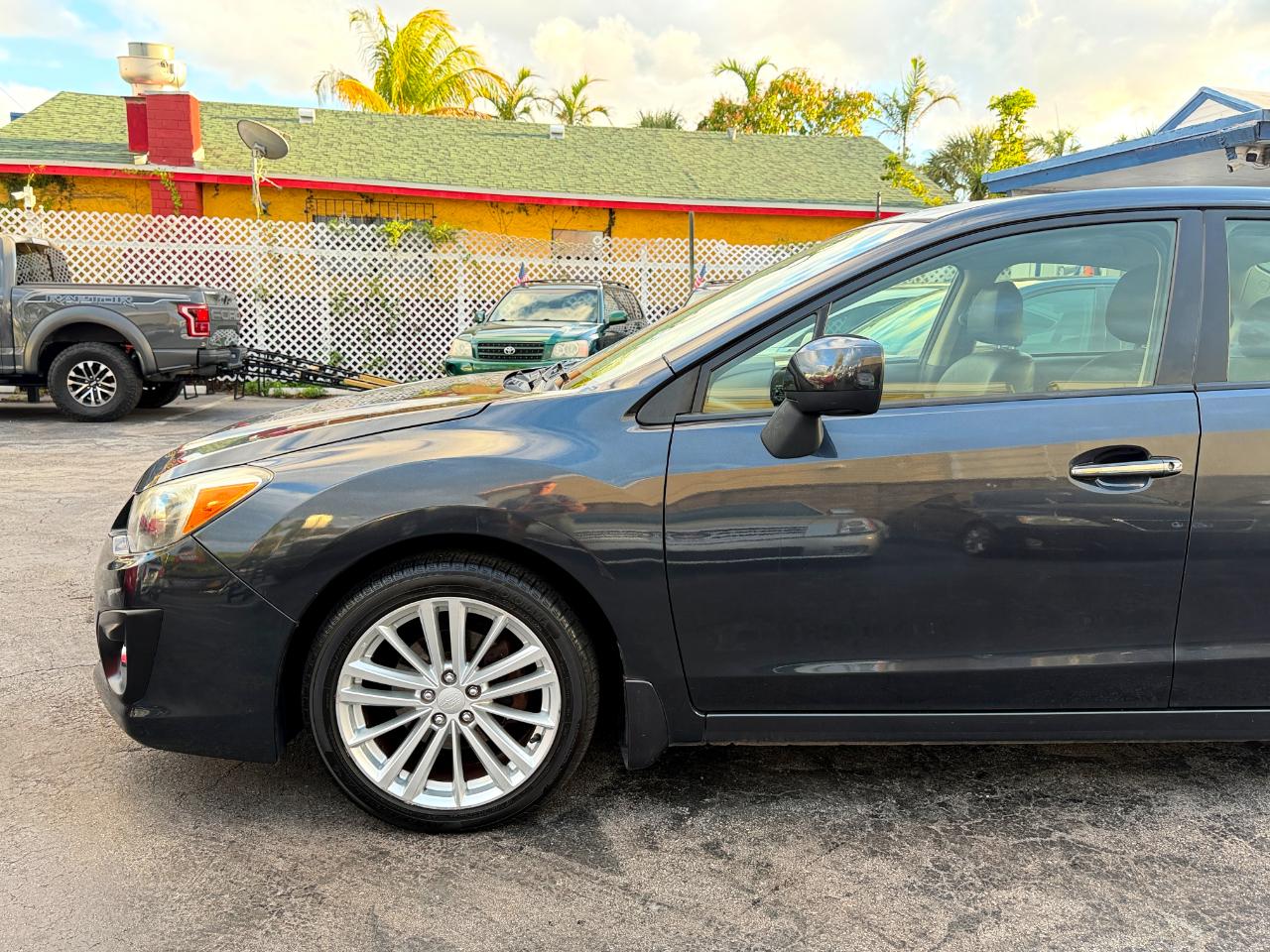Subaru Impreza Limited 4-Door 2012