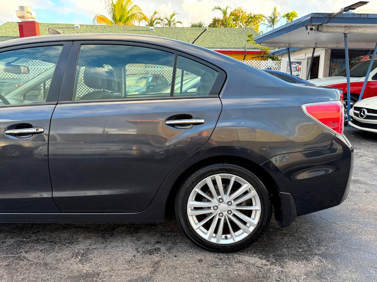 Subaru Impreza Limited 4-Door 2012