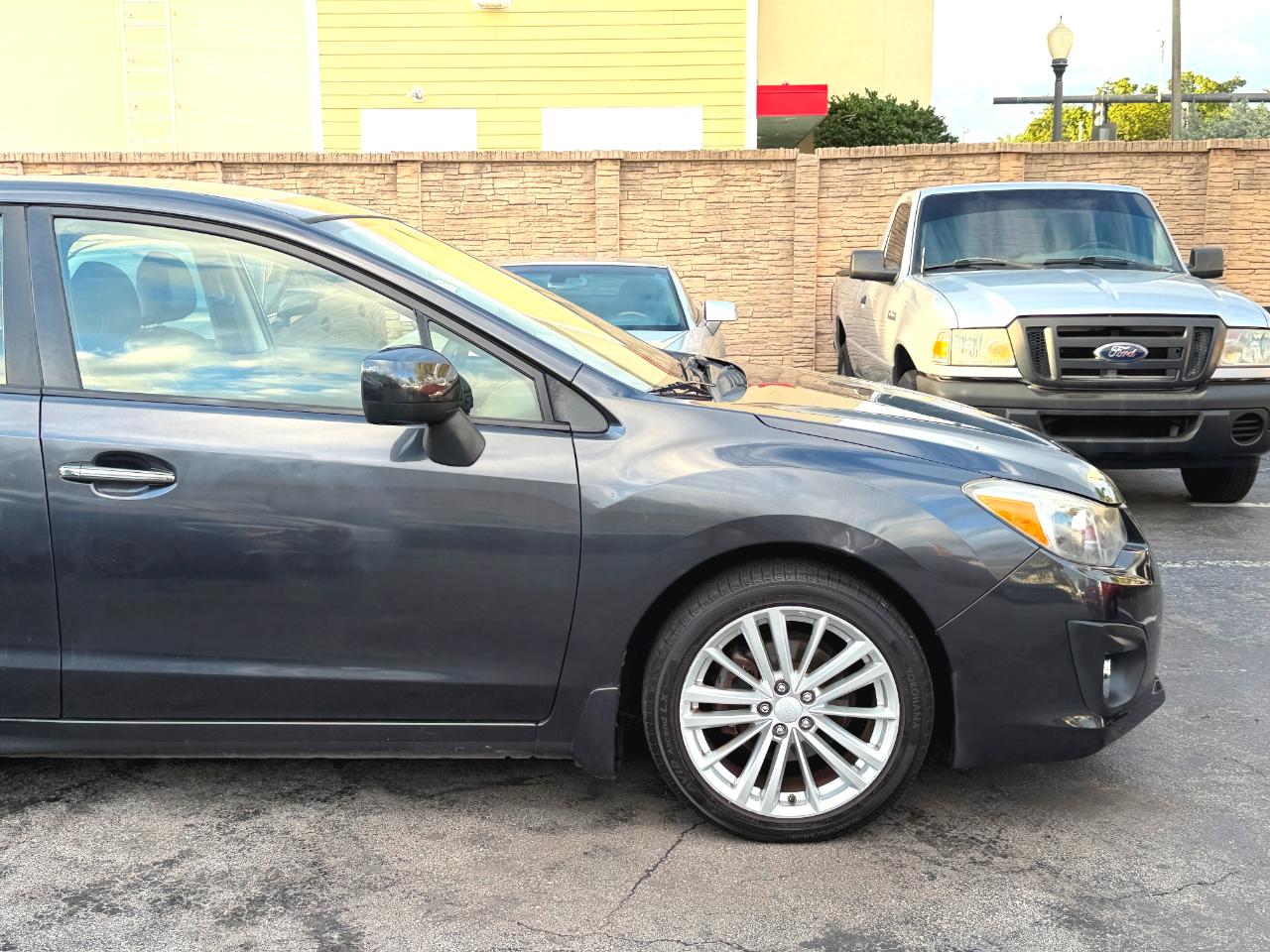 Subaru Impreza Limited 4-Door 2012