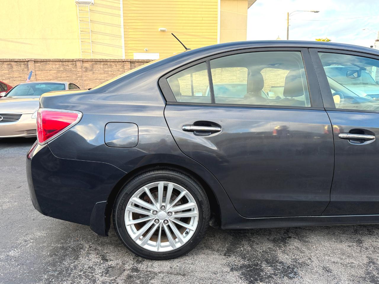 Subaru Impreza Limited 4-Door 2012