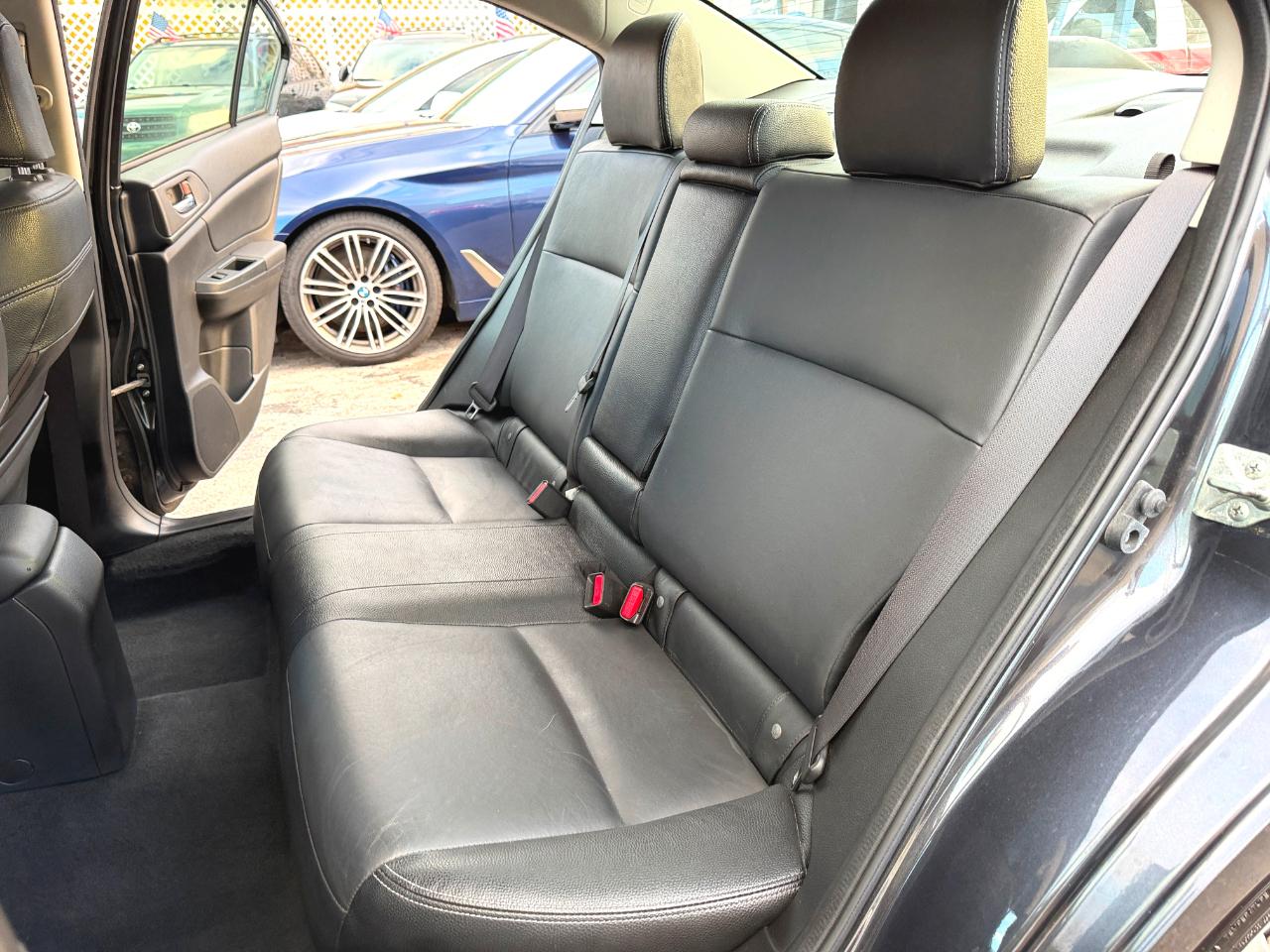 Subaru Impreza Limited 4-Door 2012