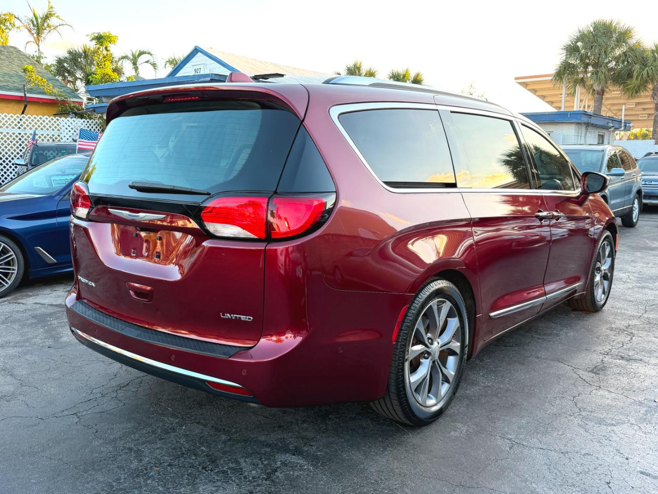 Chrysler Pacifica Limited 2020