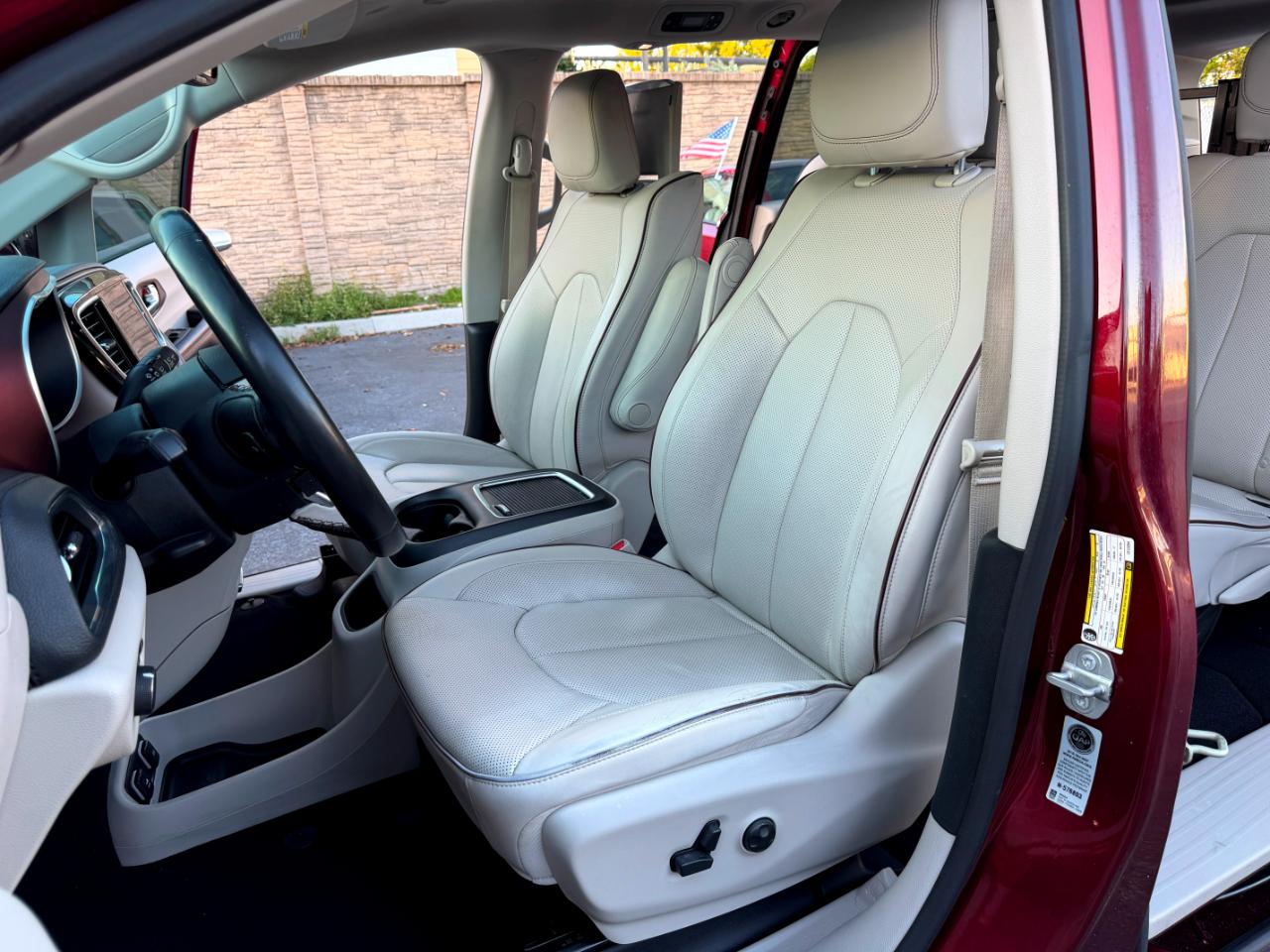 Chrysler Pacifica Limited 2020