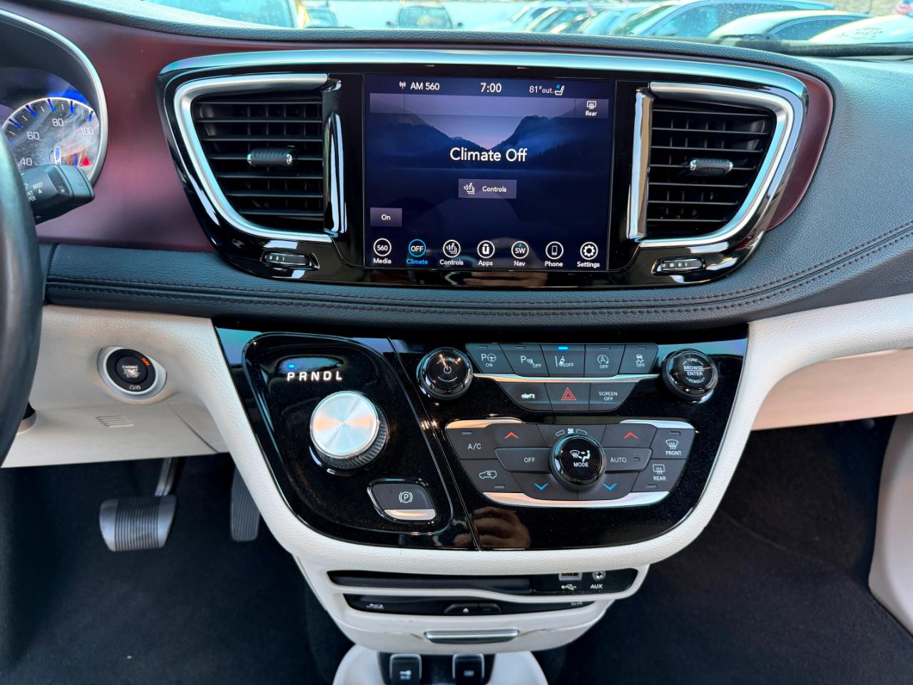 Chrysler Pacifica Limited 2020