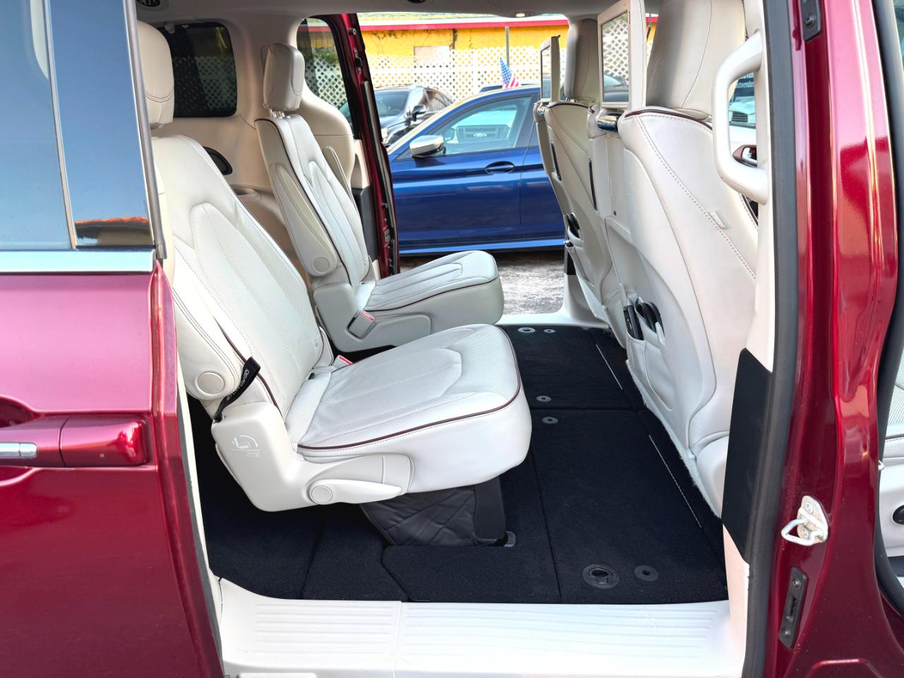 Chrysler Pacifica Limited 2020