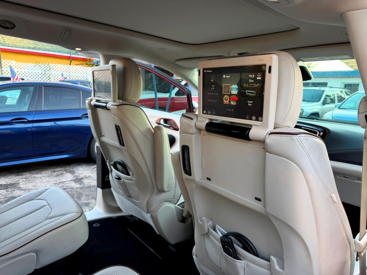 Chrysler Pacifica Limited 2020