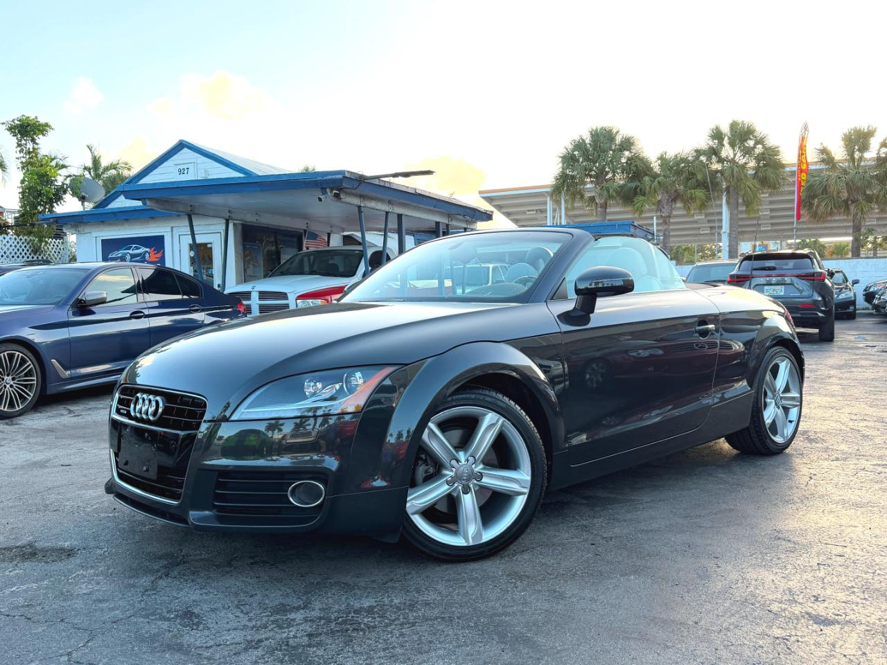 Audi TT 2.0T Roadster quattro S tronic 2011
