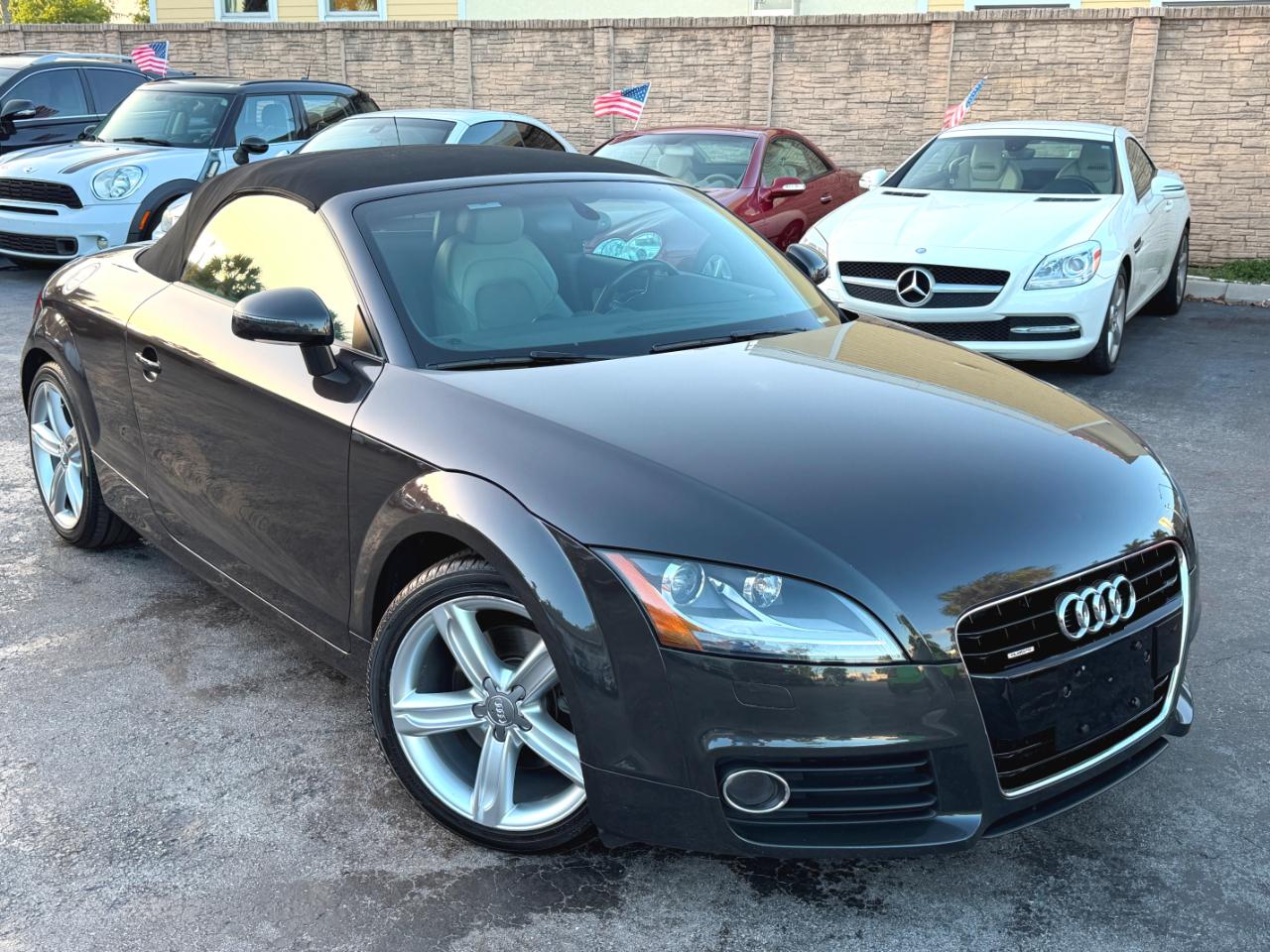 Audi TT 2.0T Roadster quattro S tronic 2011