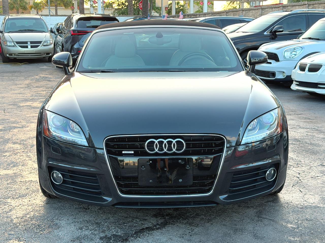 Audi TT 2.0T Roadster quattro S tronic 2011