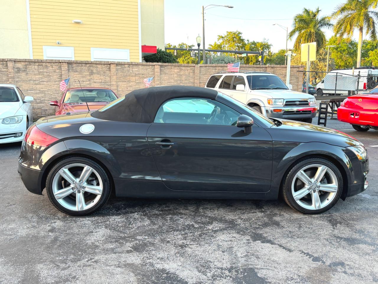 Audi TT 2.0T Roadster quattro S tronic 2011