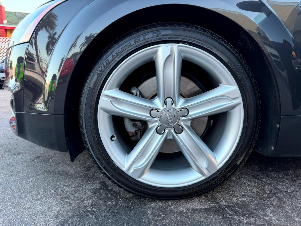 Audi TT 2.0T Roadster quattro S tronic 2011