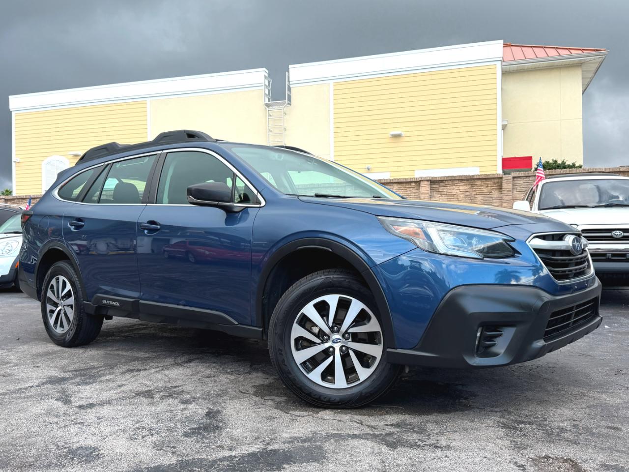 Subaru Outback Base 2022