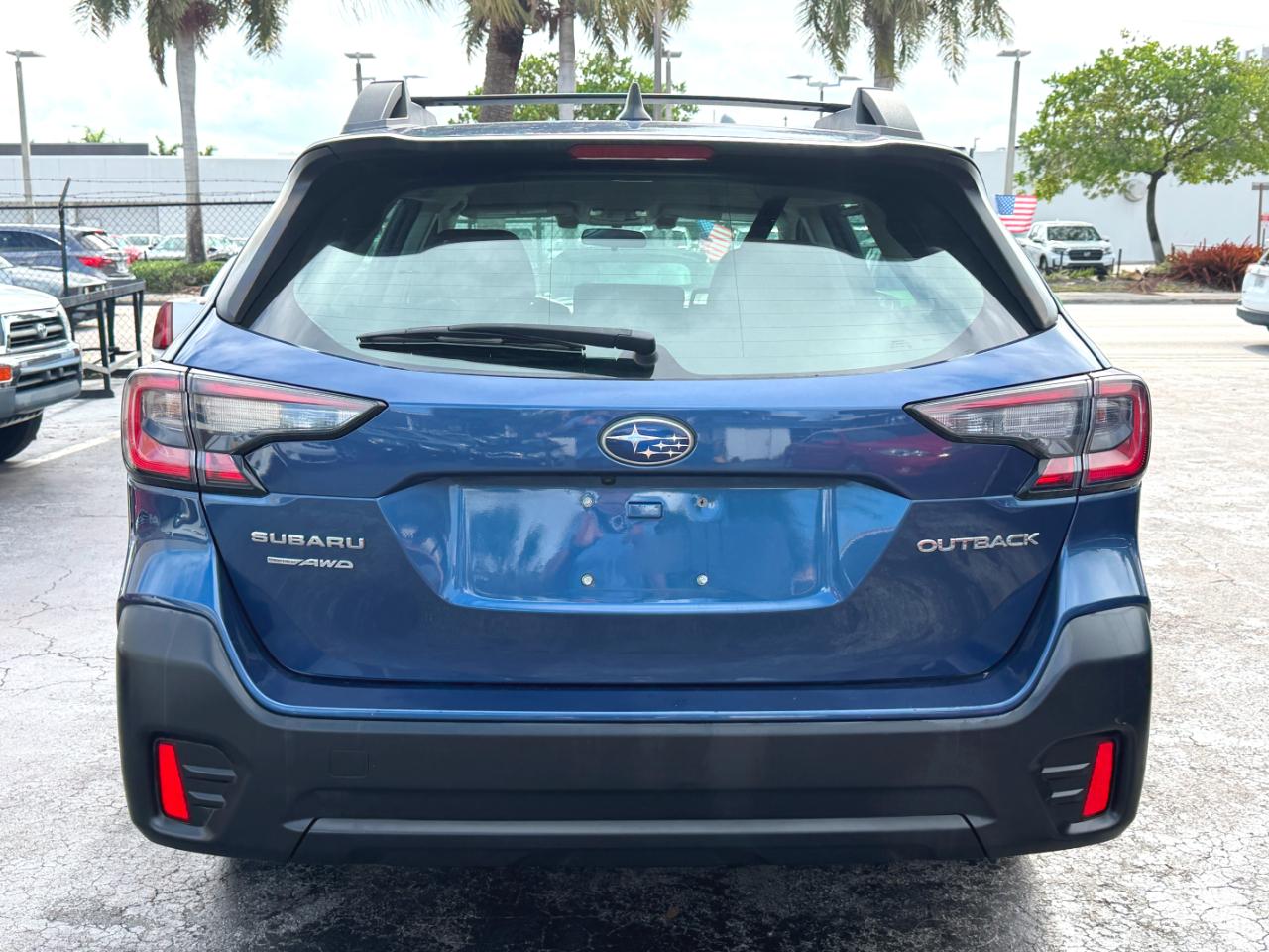 Subaru Outback Base 2022