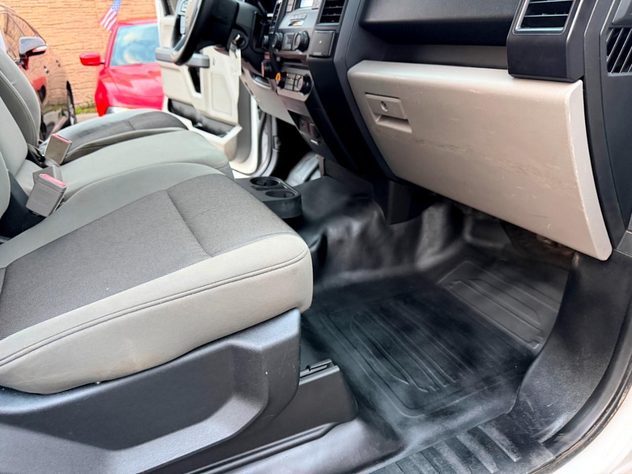 Ford F-150 XL 8-ft. Bed 2WD 2018