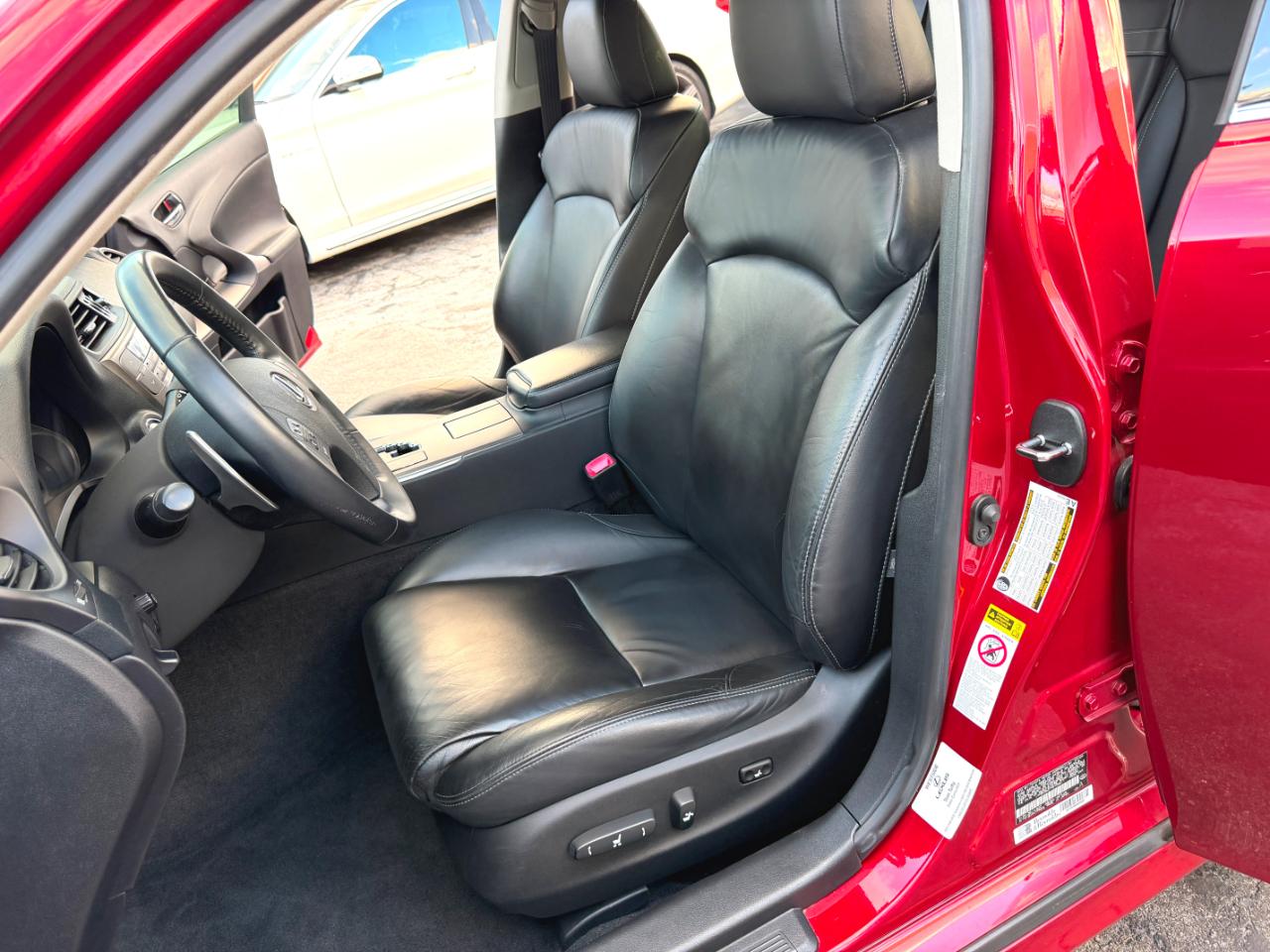 Lexus IS 250 4dr Sport Sdn RWD 2009