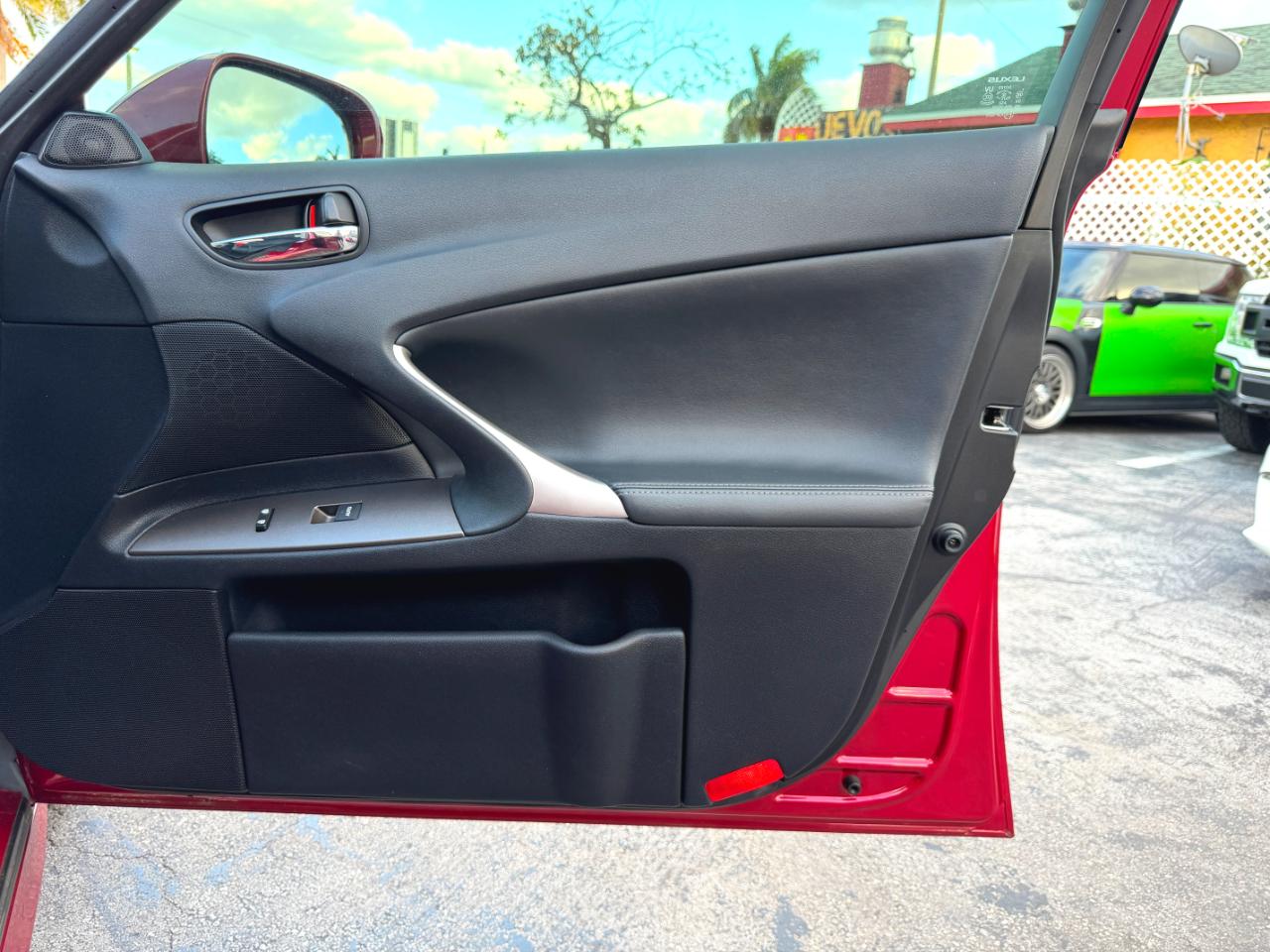 Lexus IS 250 4dr Sport Sdn RWD 2009