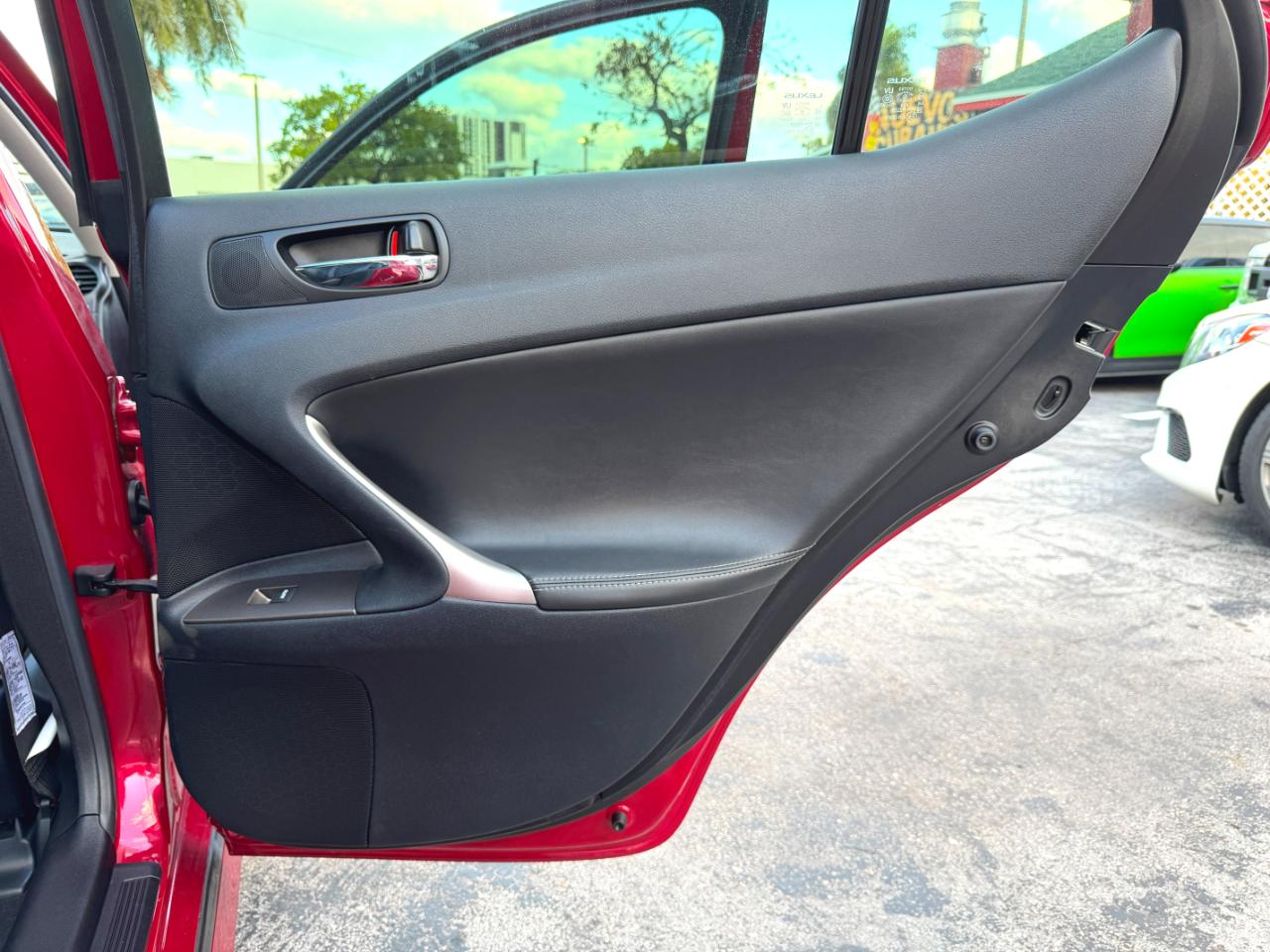 Lexus IS 250 4dr Sport Sdn RWD 2009