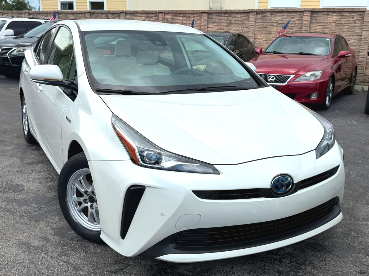 Toyota Prius L Eco 2020