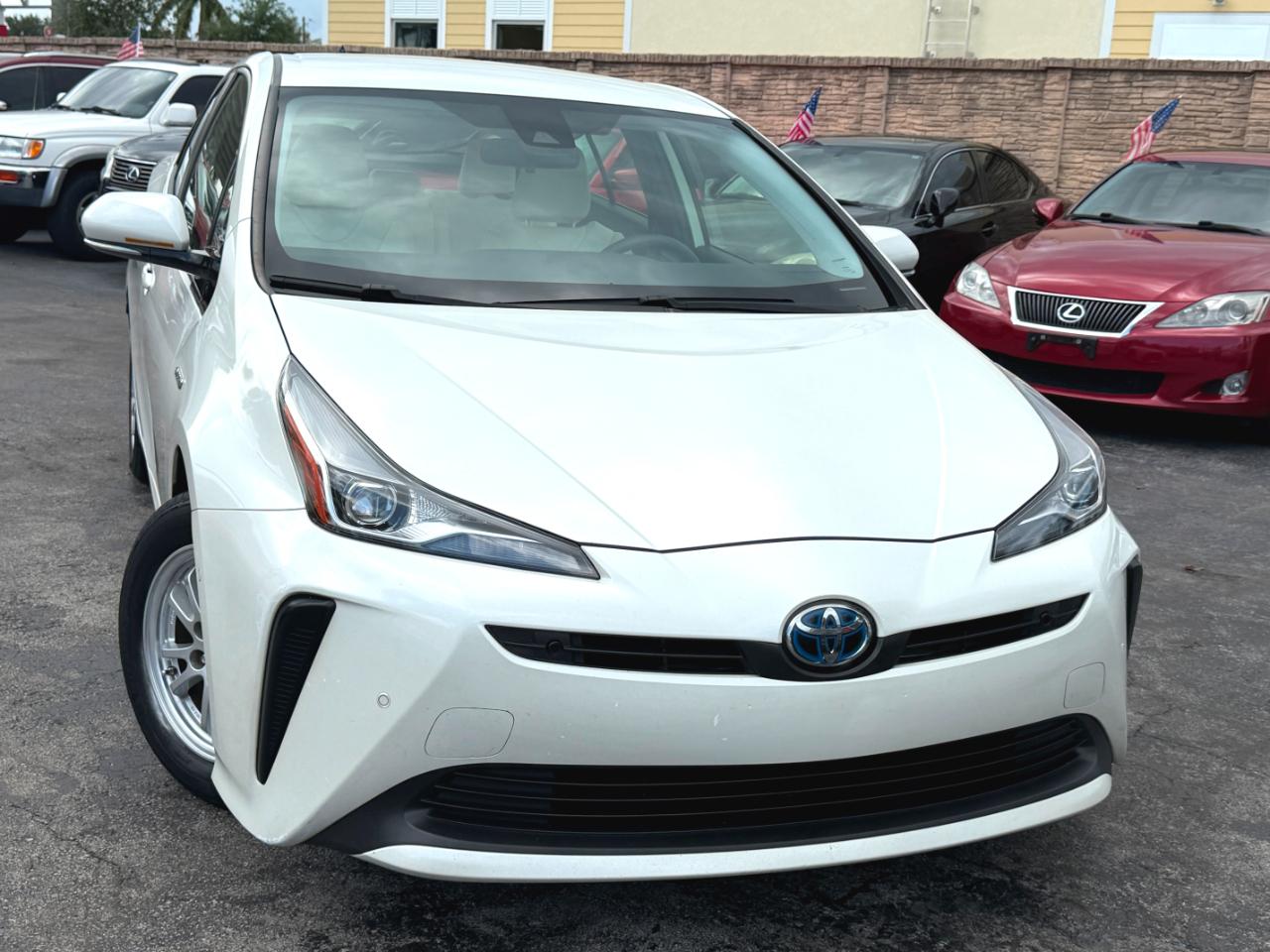 Toyota Prius L Eco 2020
