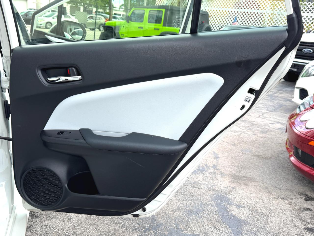 Toyota Prius L Eco 2020