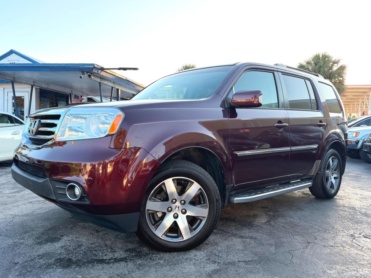 Honda Pilot Touring 2WD 5-Spd AT with DVD 2012