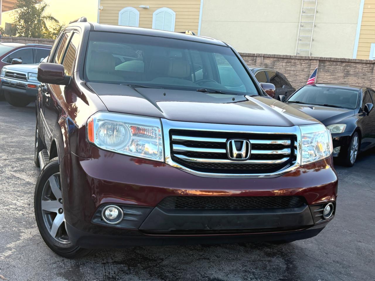 Honda Pilot Touring 2WD 5-Spd AT with DVD 2012