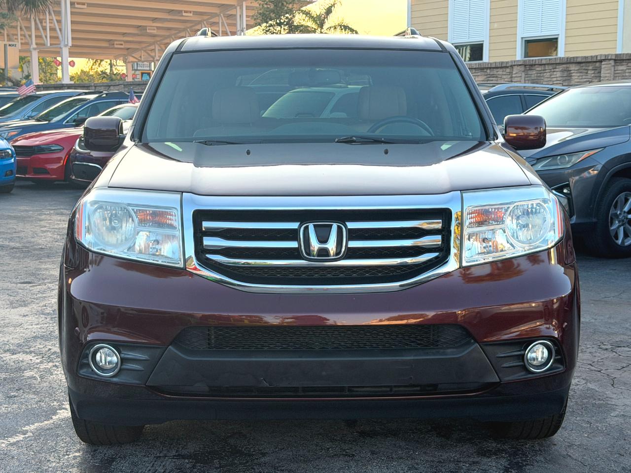 Honda Pilot Touring 2WD 5-Spd AT with DVD 2012