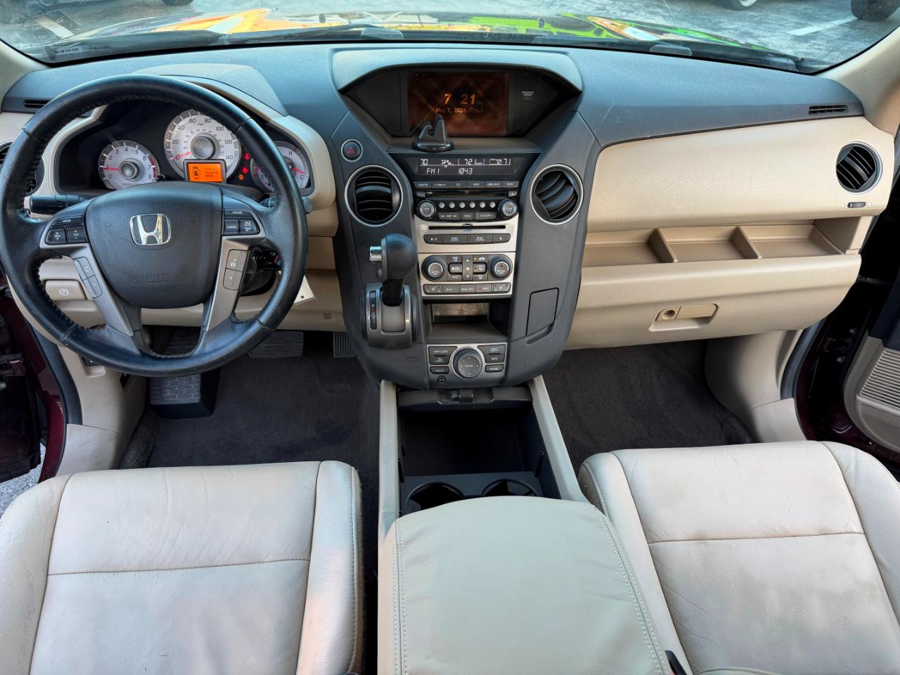 Honda Pilot Touring 2WD 5-Spd AT with DVD 2012