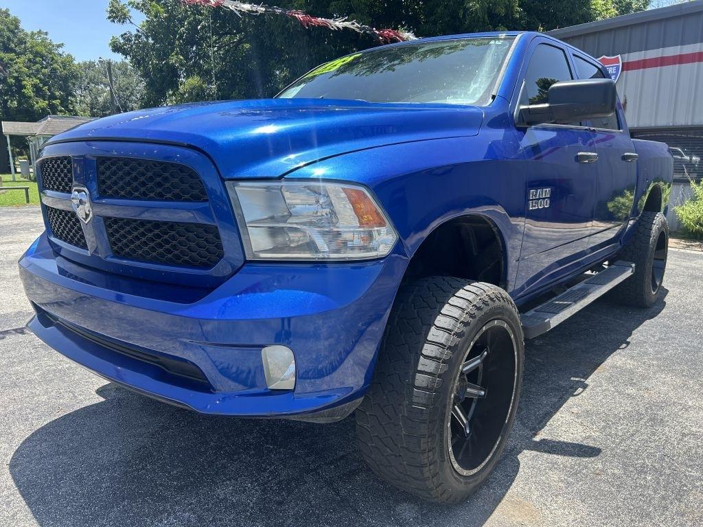 2015 RAM 1500 Tradesman Crew Cab SWB 2WD