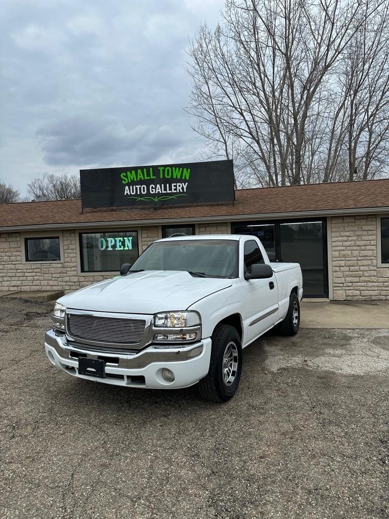 2003 GMC Sierra 1500 SLE Reg. Cab Short Bed 2WD