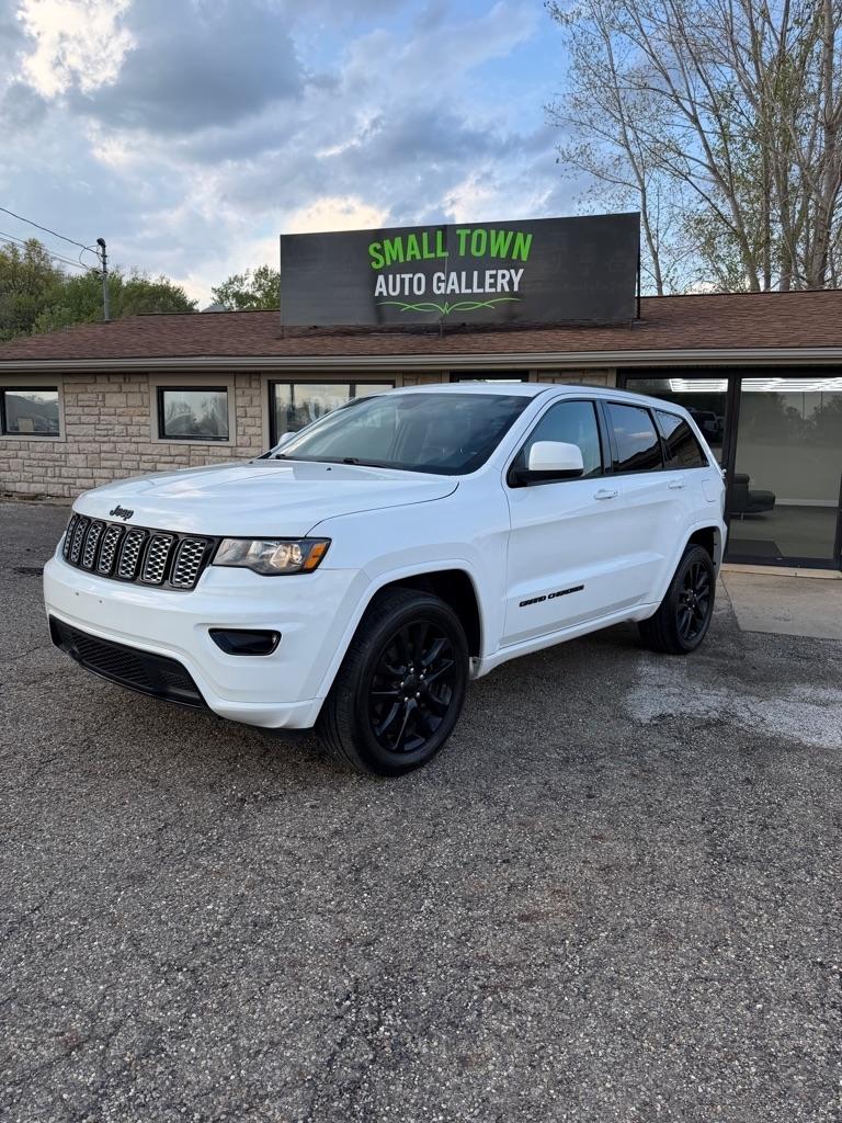 2018 Jeep Grand Cherokee Laredo 4WD