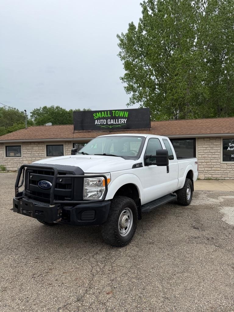 2015 Ford F-250 XL 4x4 SuperCab 142 in's photo