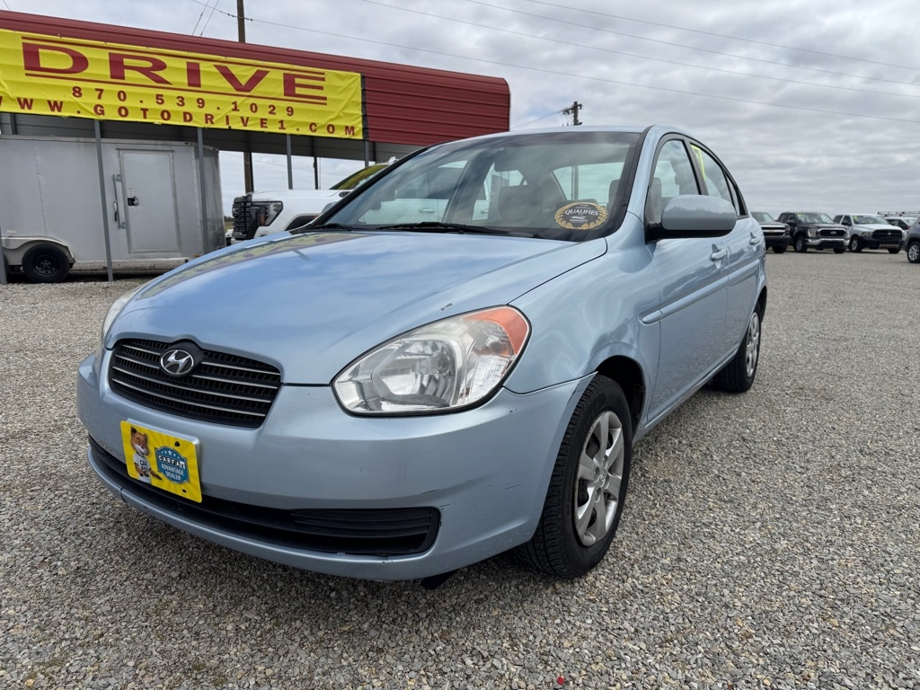 2011 Hyundai Accent GLS's photo