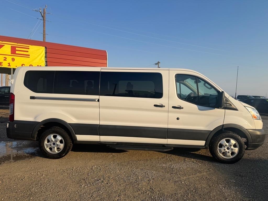 2018 Ford Transit 350 Wagon Low Roof XL w/Sliding Pass. 148-in. WB