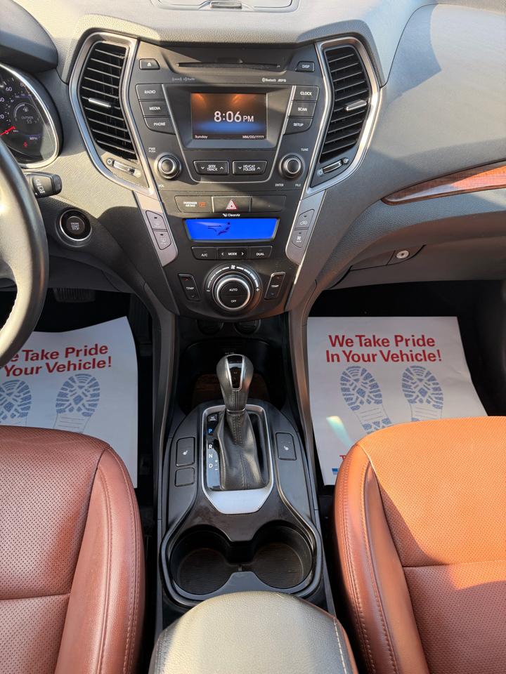 Hyundai Santa Fe AWD 4dr Limited 2015