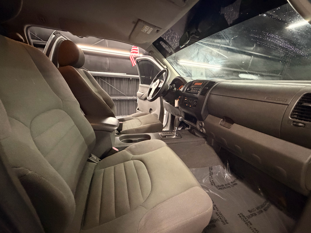 Nissan Frontier 2WD King Cab Auto XE 2007